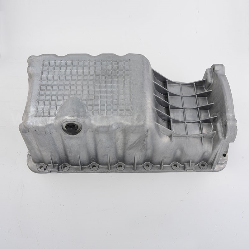 VALVE COVER