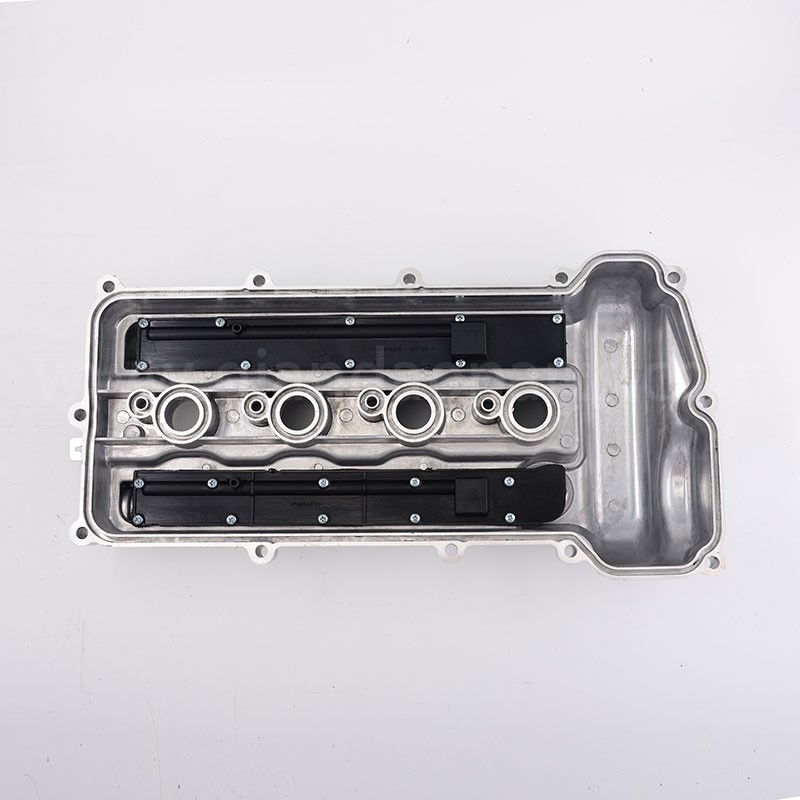 VALVE COVER